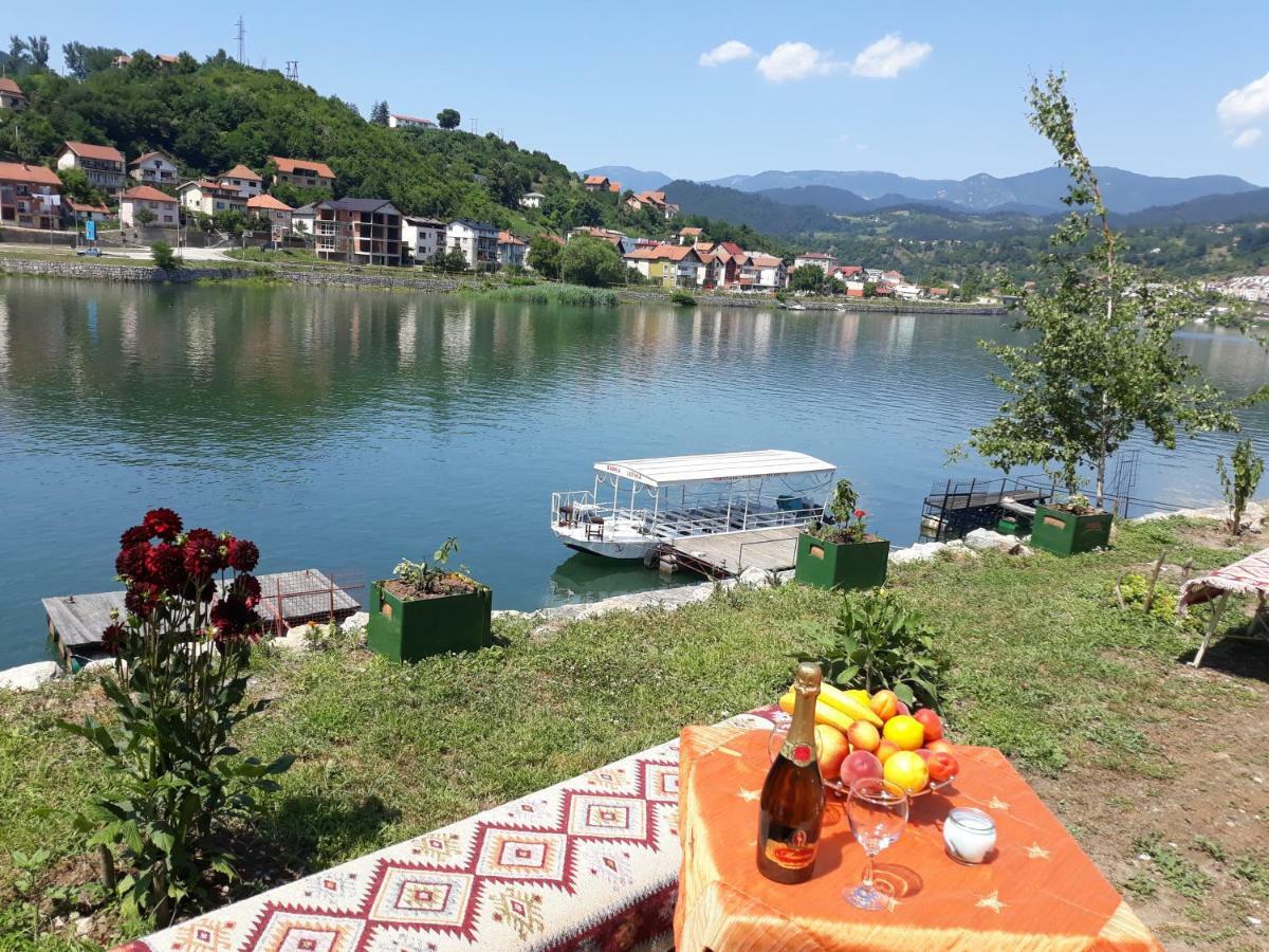 Apartment Lotika Višegrad Extérieur photo